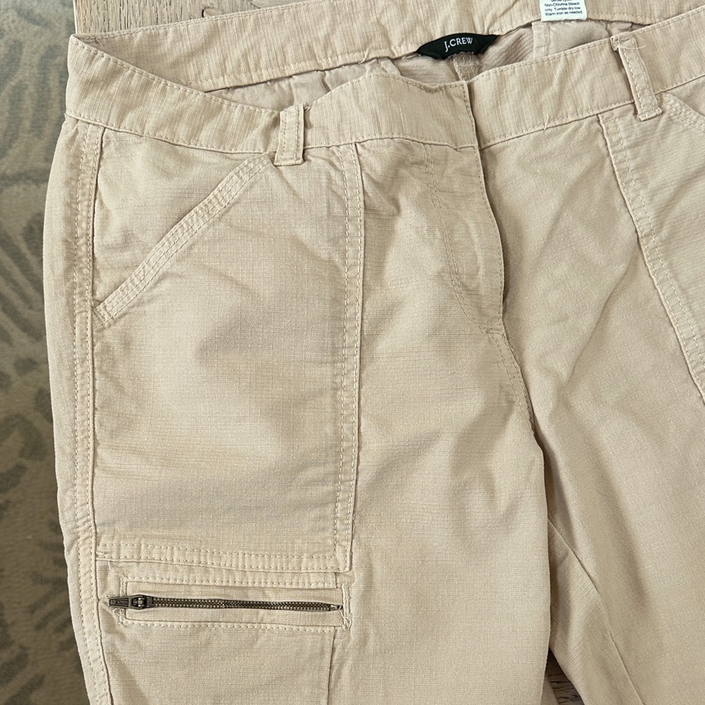 J.Crew city fit cargo pants size 6 vintage! Great condition